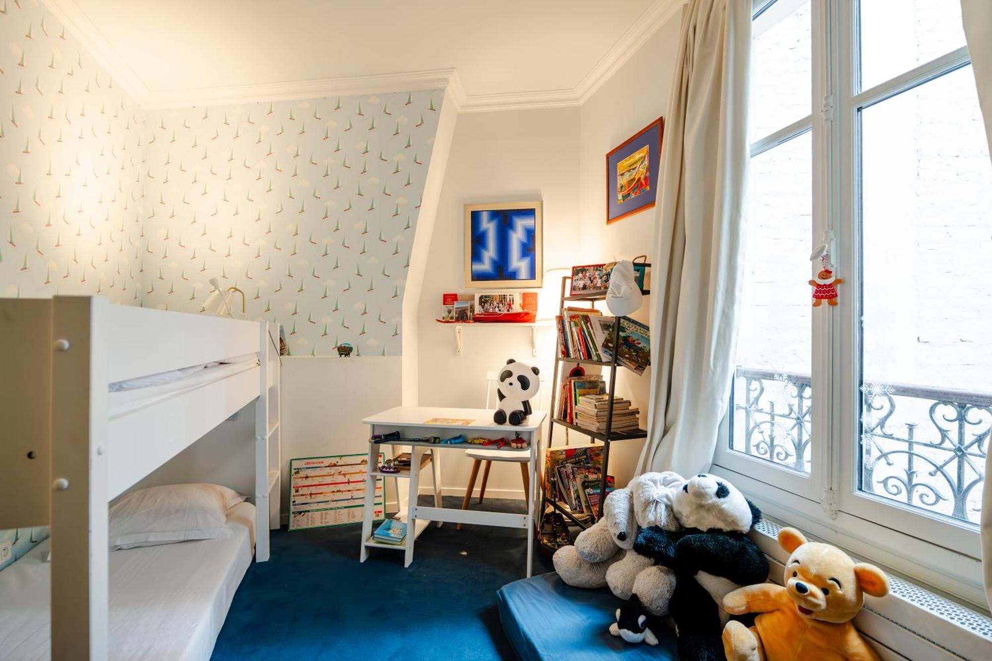 Veeve - Aesthetic Artistry Apartment *