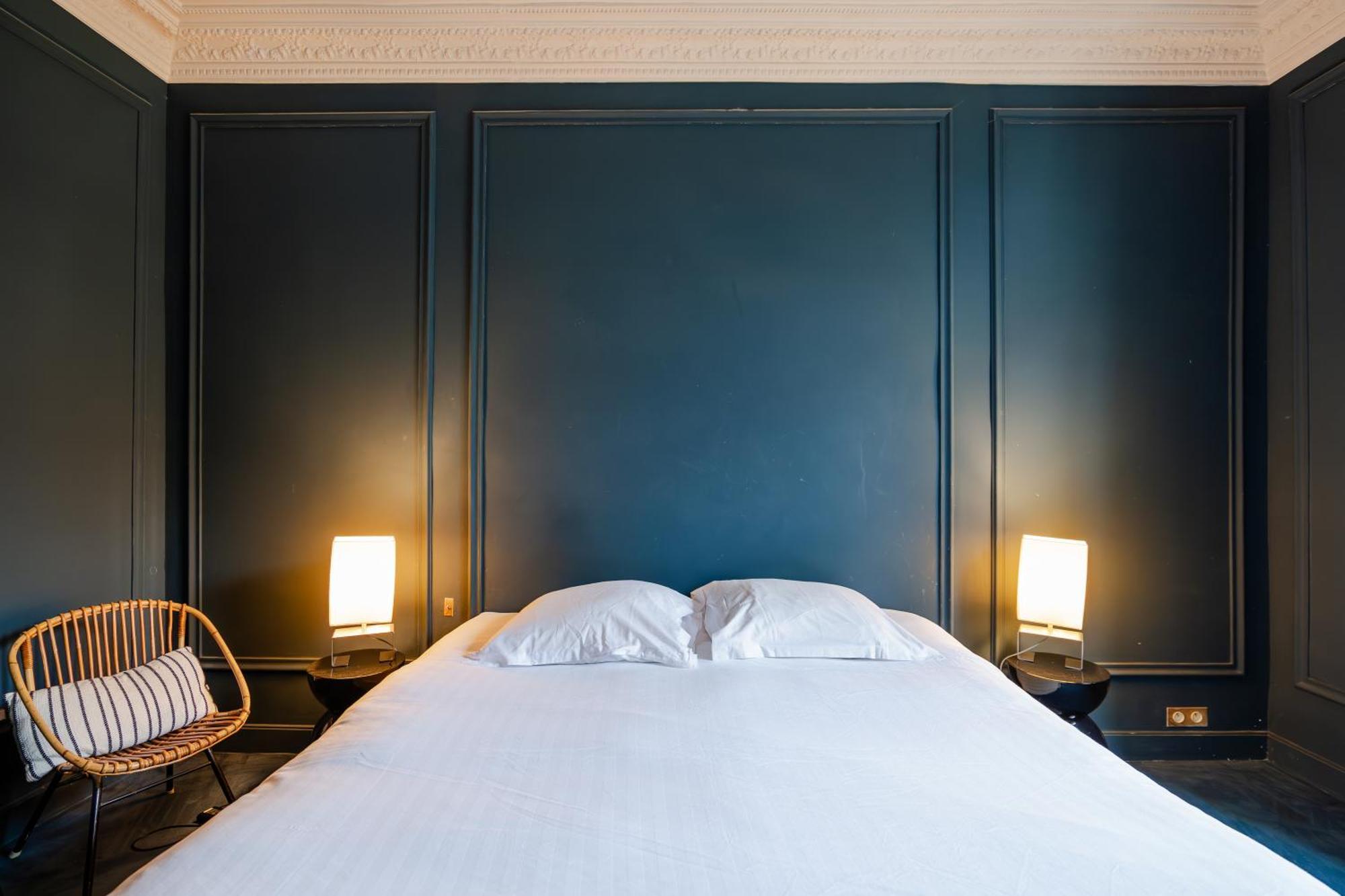 Veeve - Aesthetic Artistry Apartment Paris